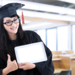 Finding the Right Online Bachelor's Degree in America as a Canadian Student (2024)